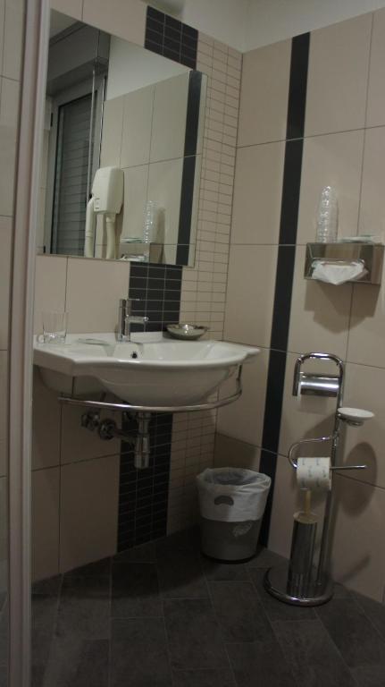 Hotel Le Sorgenti 波波利 外观 照片